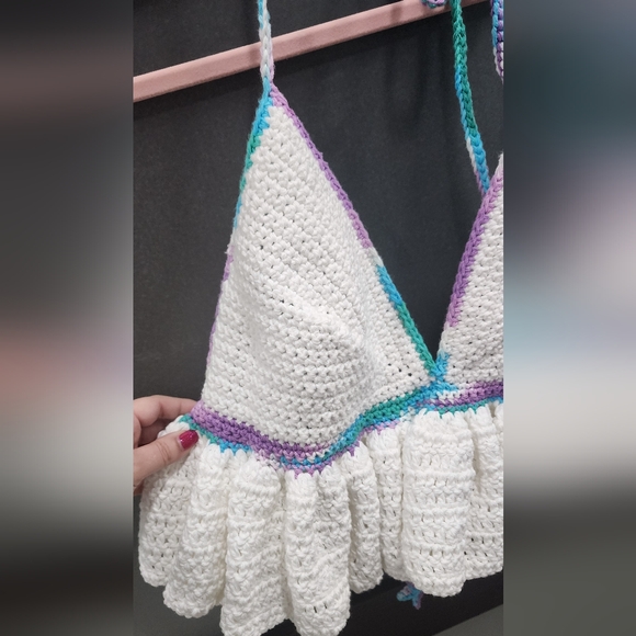 Ruffle Top - Picture 2 of 4